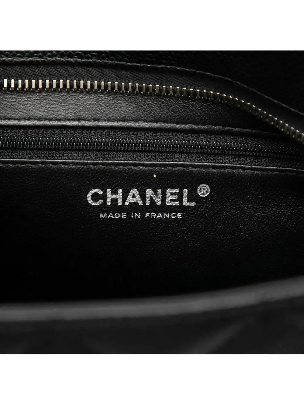 Chanel Caviar Medallion Tote Pre-Loved #290399C19B